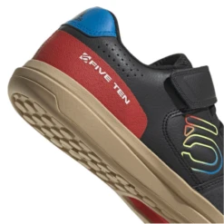 Five Ten Hellcat Cycling Shoe - Men's 14 Five Ten Hellcat Cycling Shoe - Men's -Troy Lee Cycling Shop 1021470 800 auto