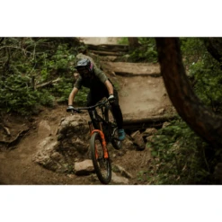 Pivot Firebird 29 Ride GX/X01 Bike - 2022 -Troy Lee Cycling Shop 1023170 800 auto