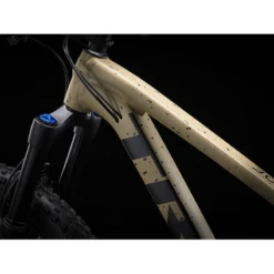 Trek Roscoe 9 Bike - 2023 -Troy Lee Cycling Shop 1037687 800 auto