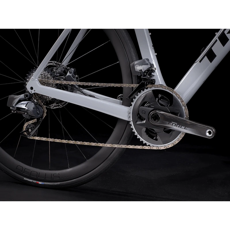 Trek Domane SL 7 ETap Gen 4 Road E-Bike - 2023 4 Trek Domane SL 7 ETap Gen 4 Road E-Bike - 2023 - Image 2