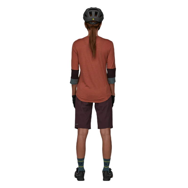 Patagonia Merino 3/4-Sleeved Bike Jersey - Women's 5 Patagonia Merino 3/4-Sleeved Bike Jersey - Women's - Image 3