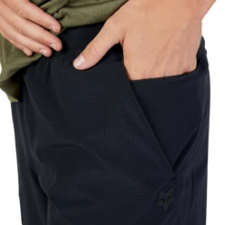 Fox Motive 5" Short