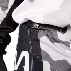 Fox Shift White Label Posn Camo Pant - Youth -Troy Lee Cycling Shop 1479501 800 auto