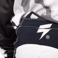 Fox Shift White Label Posn Camo Pant - Youth -Troy Lee Cycling Shop 1479503 800 auto