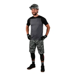 Troy Lee Designs Skyline Shell Digi Camo Short -Troy Lee Cycling Shop 1505828 800 auto