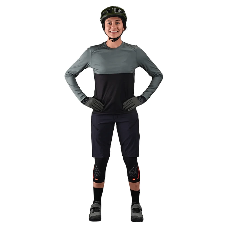 Troy Lee Designs Lilium Long Sleeve Block Jersey - Women's 7 Troy Lee Designs Lilium Long Sleeve Block Jersey - Women's - Image 5