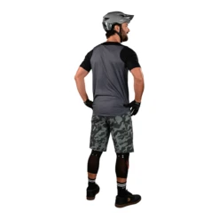 Troy Lee Designs Skyline W/Liner Digi Camo Short - Men's -Troy Lee Cycling Shop 1508412 800 auto
