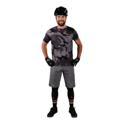 Troy Lee Designs Flowline Short Sleeve Camo Jersey -Troy Lee Cycling Shop 1510209 800 auto