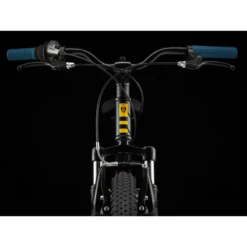 Trek Precaliber 2024 8-speed Suspension Bike - Youth 12 Trek Precaliber 2024 8-speed Suspension Bike - Youth -Troy Lee Cycling Shop 1522624 800 auto