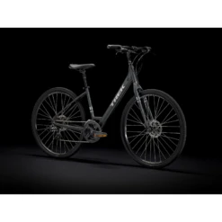 Trek Verve 2 Disc Low-Step Bike - 2022 -Troy Lee Cycling Shop 956826 800 auto