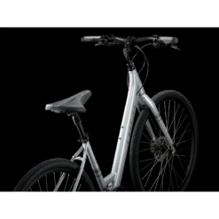Trek Verve 3 Disc Low-Step Bike - 2022 17 Trek Verve 3 Disc Low-Step Bike - 2022 -Troy Lee Cycling Shop 957411 800 auto